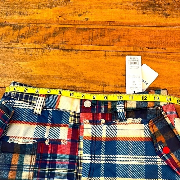 ROSASEN puffer skirt, size medium - Picture 3 of 7